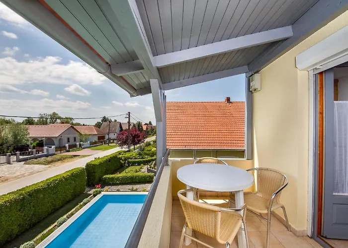 Katie 2 By Interhome